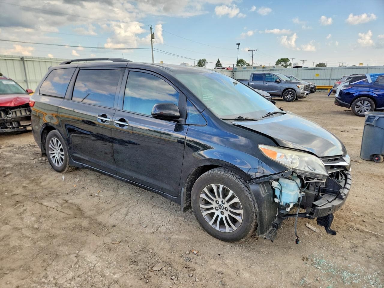 2018 Toyota Sienna Xle 8-Passenger - foto 4