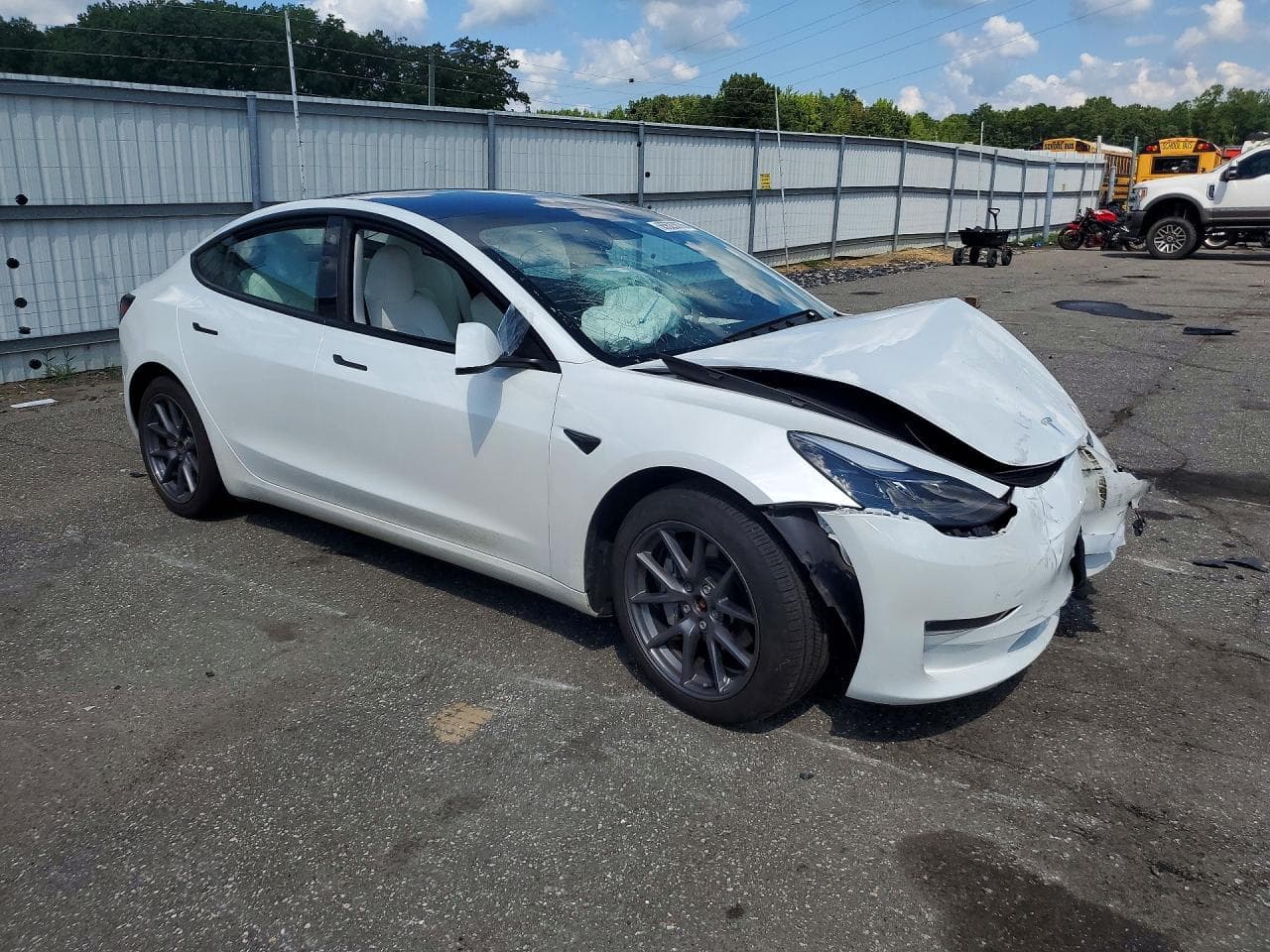 2023 Tesla Model 3 - foto 4
