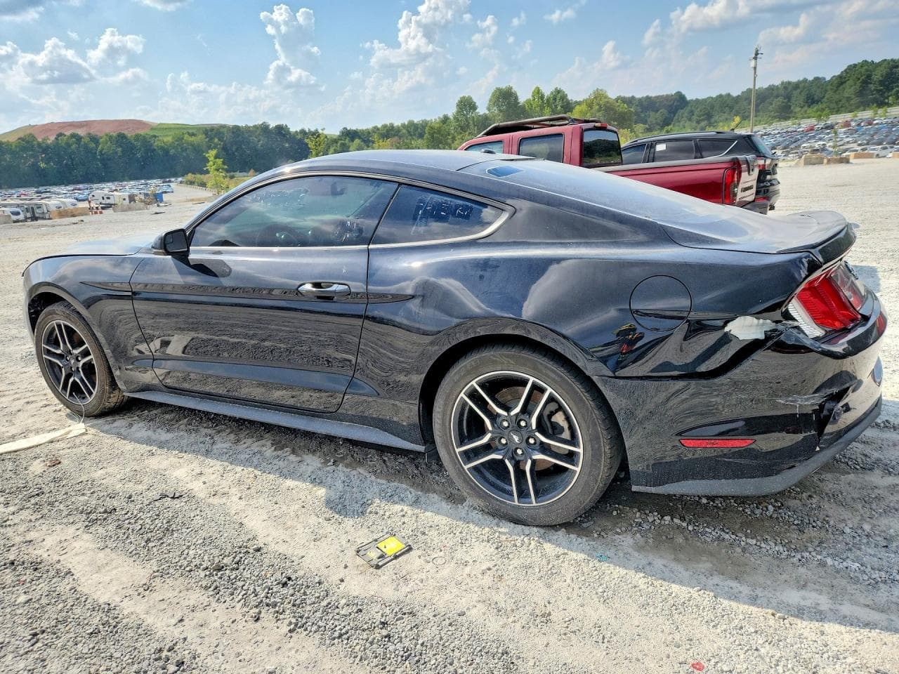2019 Ford Mustang - foto 2