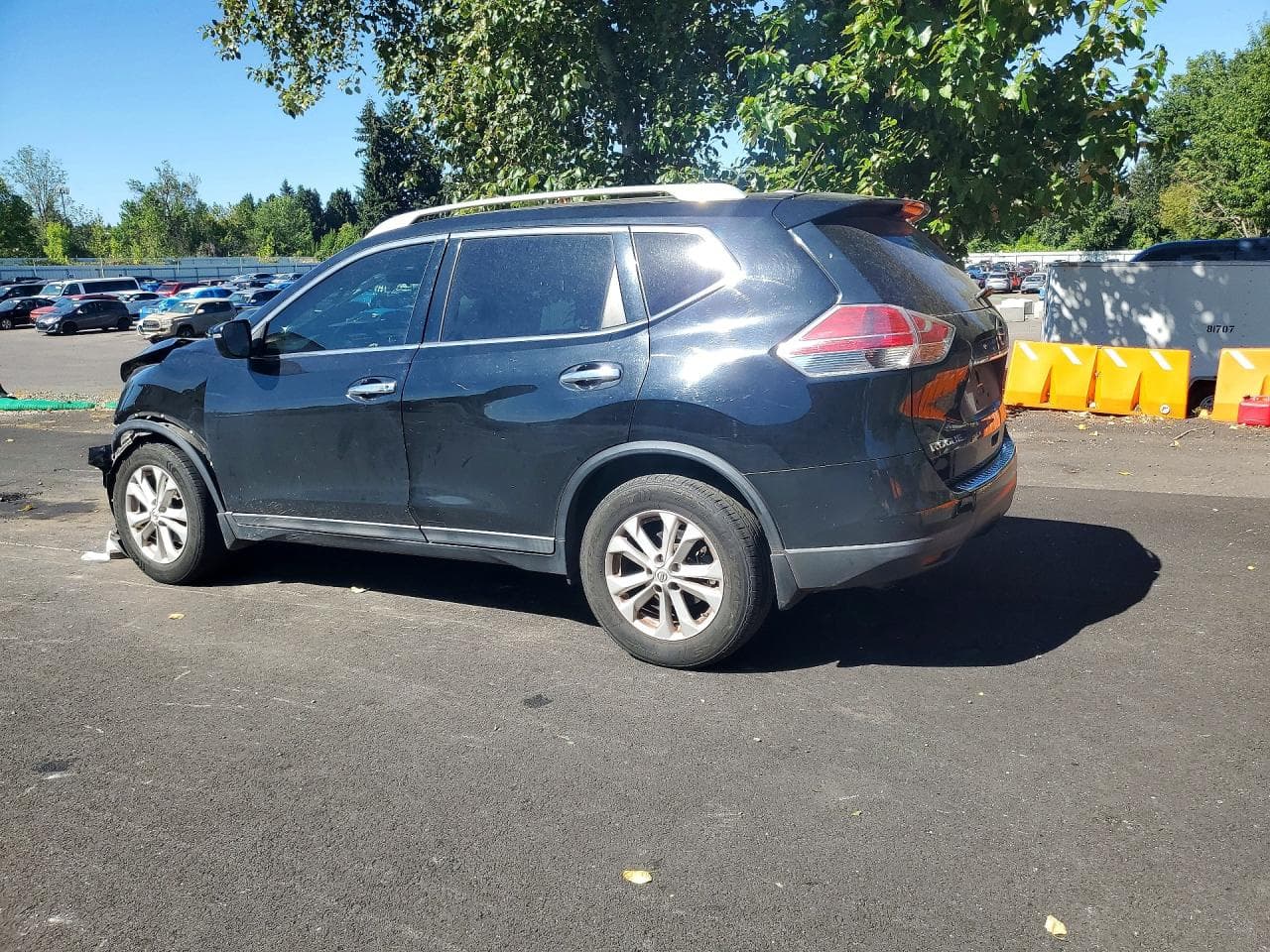 2014 Nissan Rogue S - foto 2