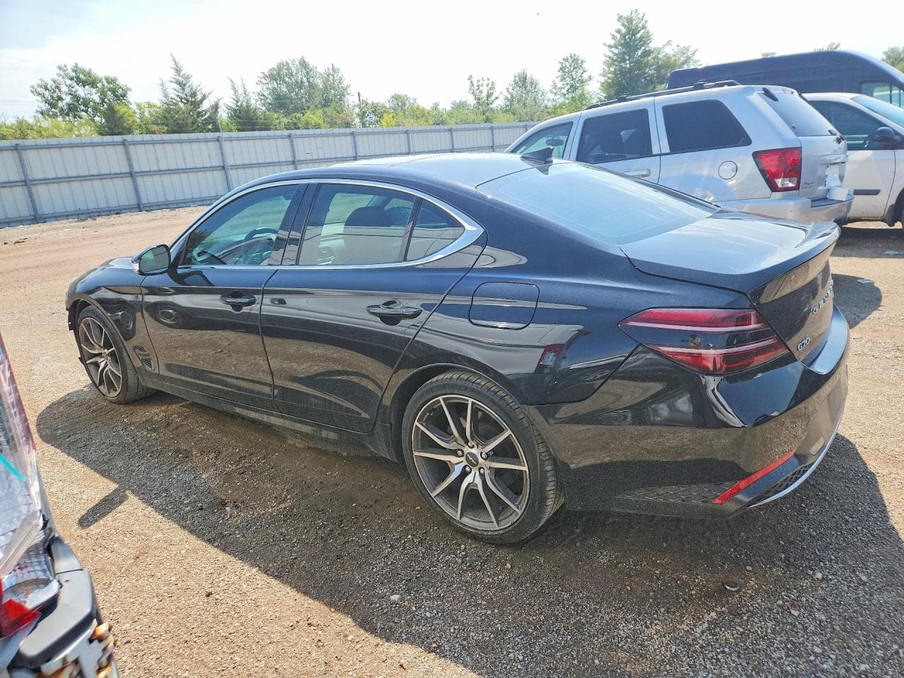 2022 Genesis G70 2.0T - foto 2