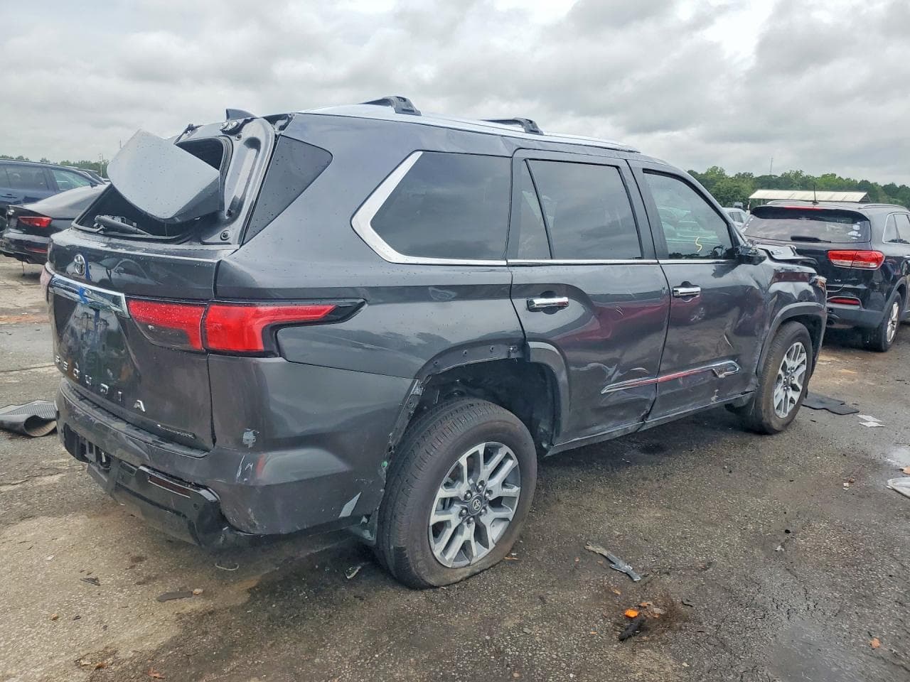 2026 Toyota Sequoia Sr5 - foto 3