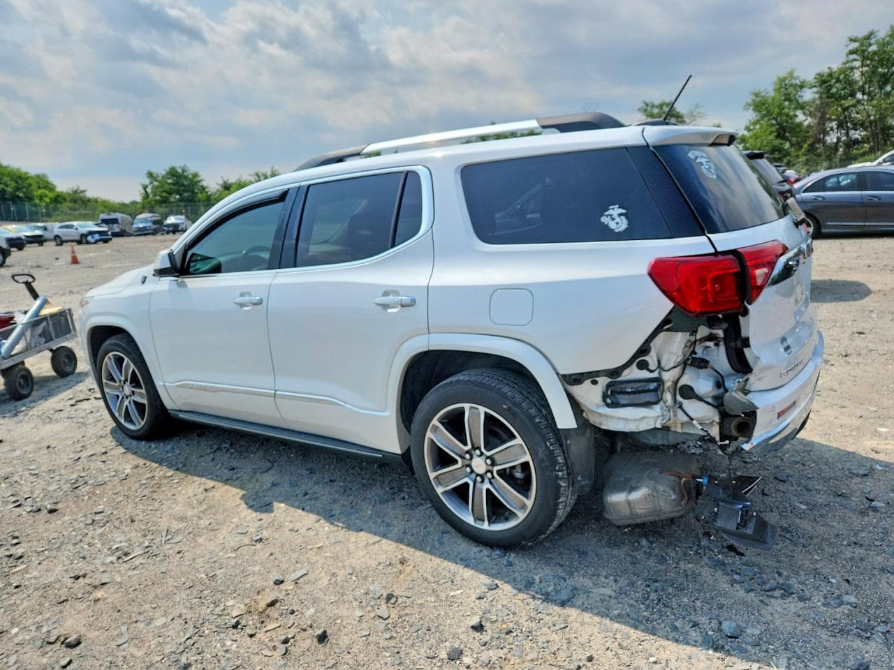 2017 GMC Acadia Denali - foto 2