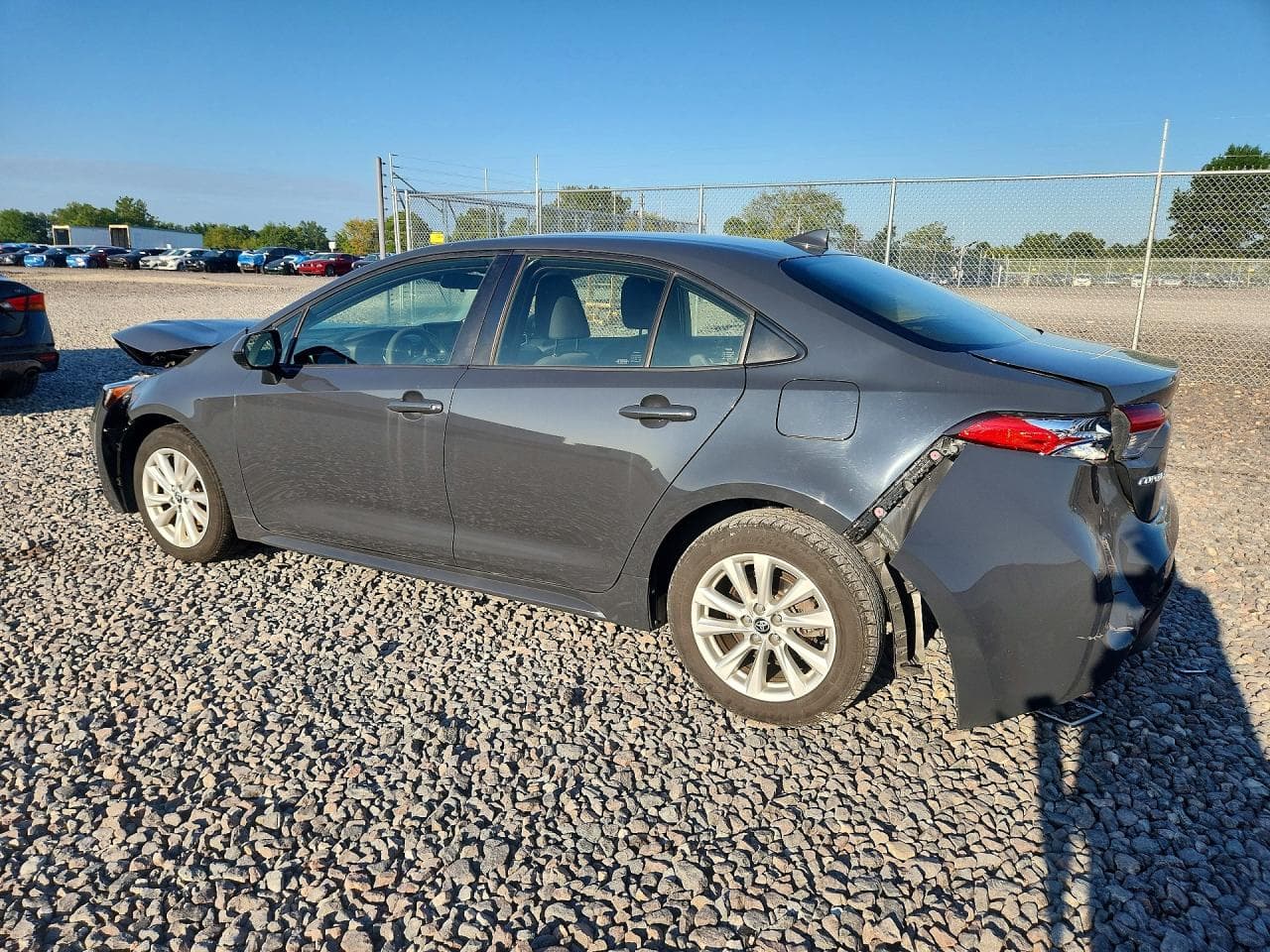 2023 Toyota Corolla Le - foto 2