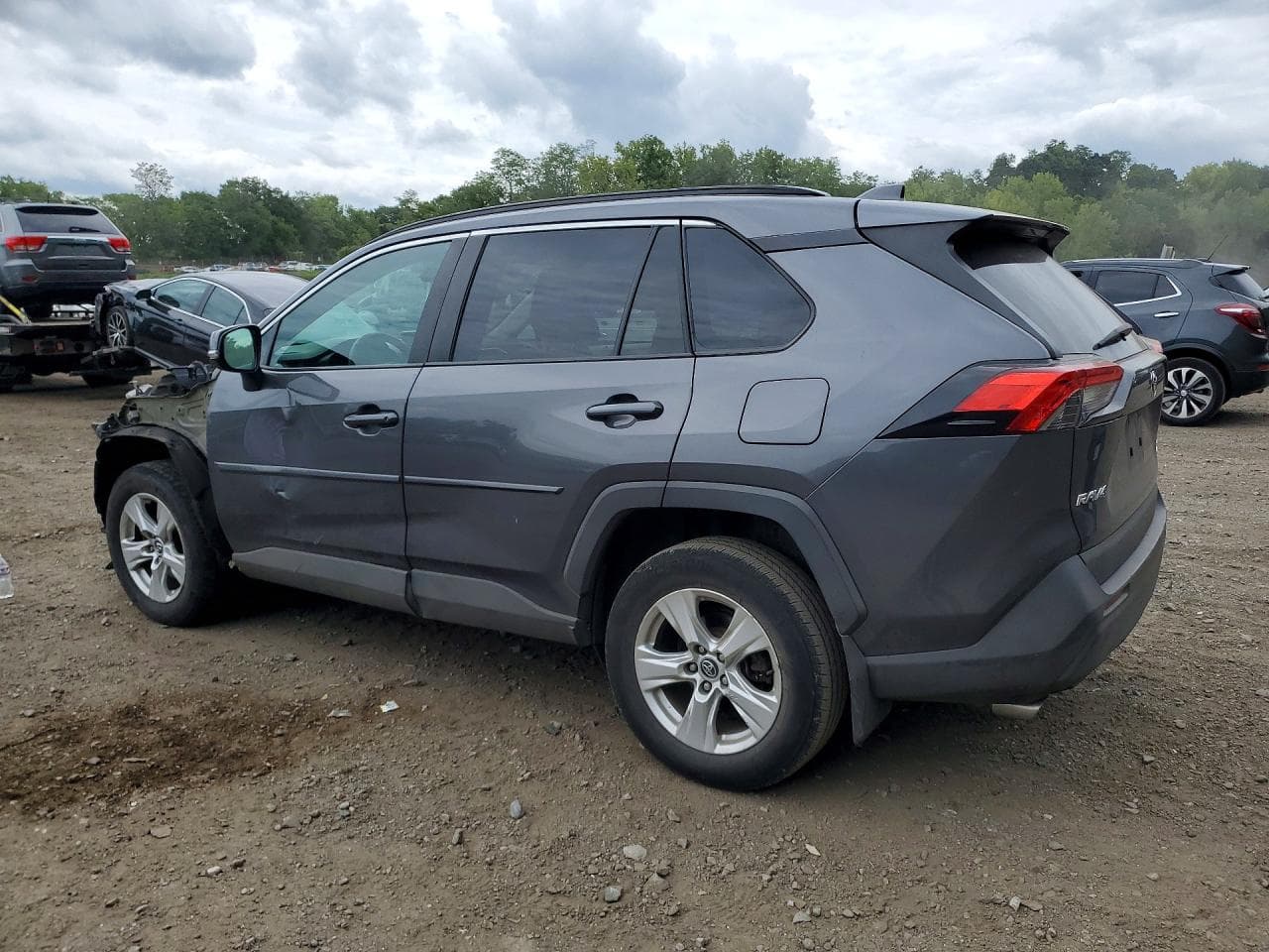 2020 Toyota Rav4 Xle - foto 2