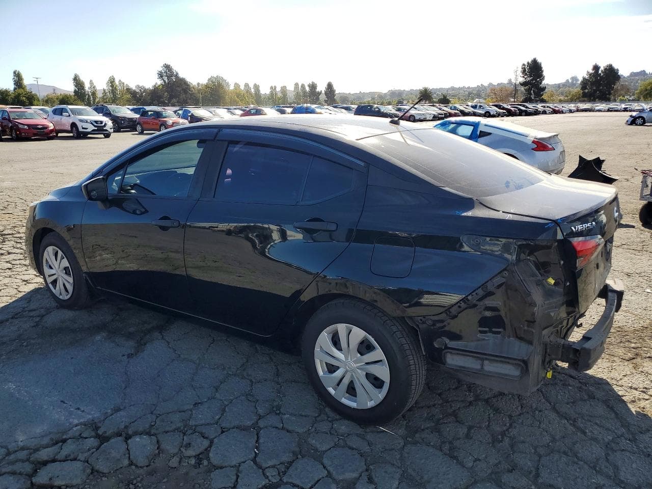 2021 Nissan Versa S - foto 2