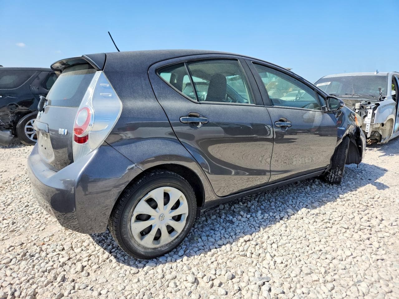 2014 Toyota Prius C One - foto 3