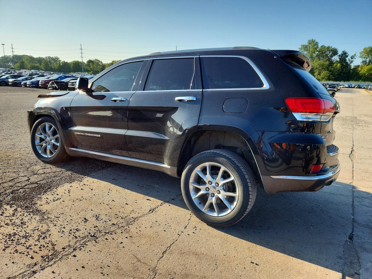 2015 Jeep Grand Cherokee Summit - foto 2