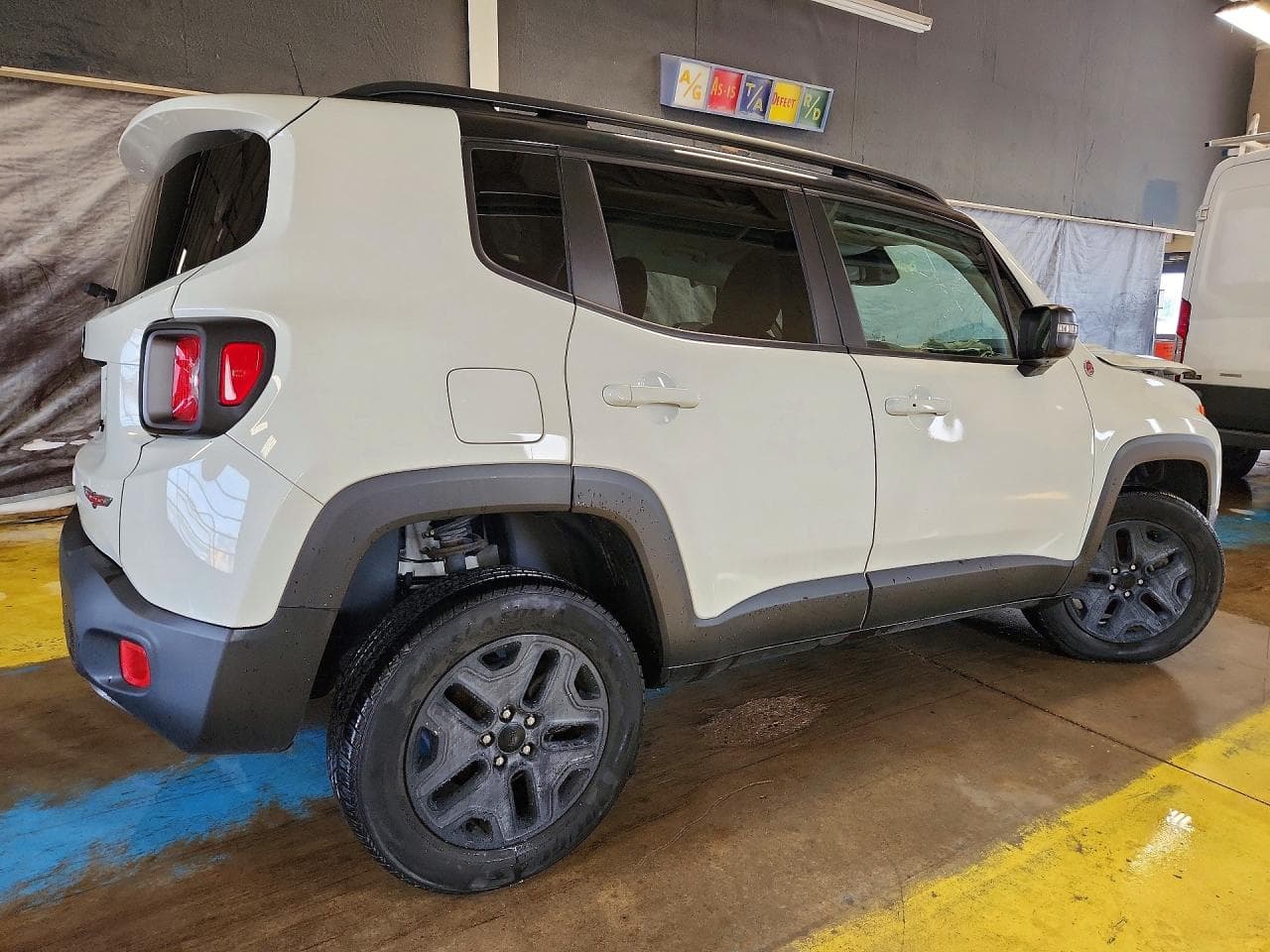 2018 Jeep Renegade Trailhawk - foto 3