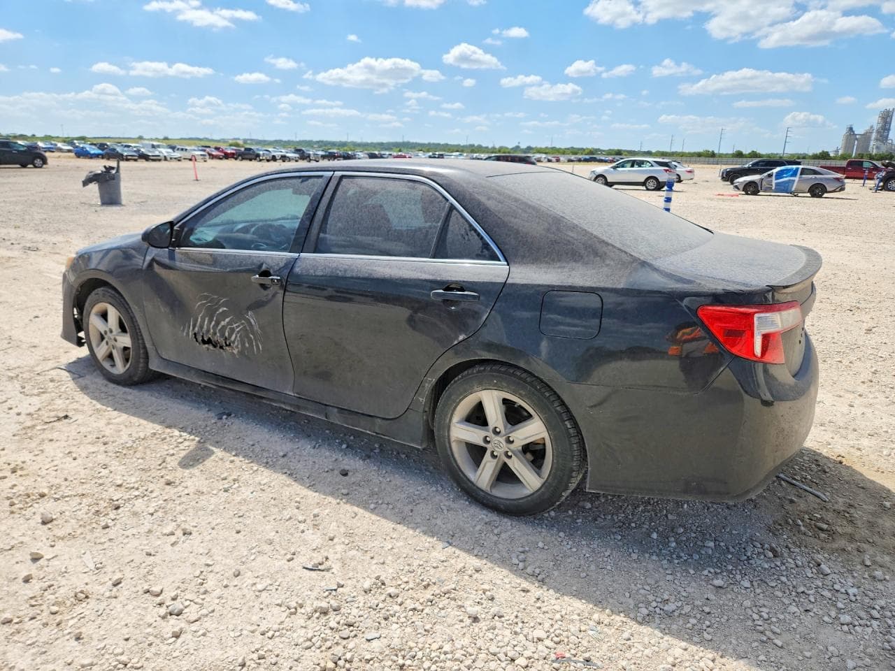 2014 Toyota Camry Se - foto 2