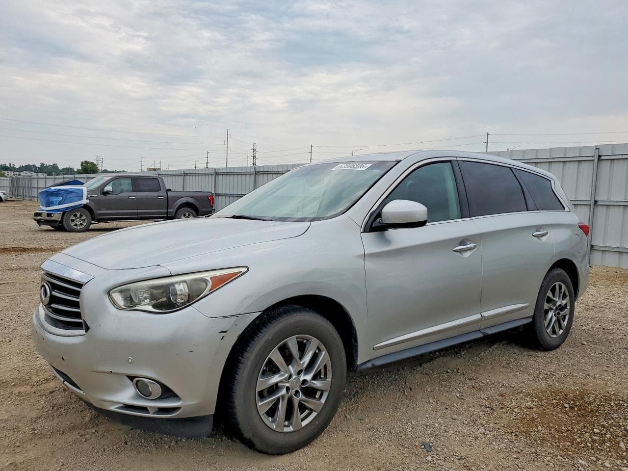 Infiniti JX 2013 z USA
