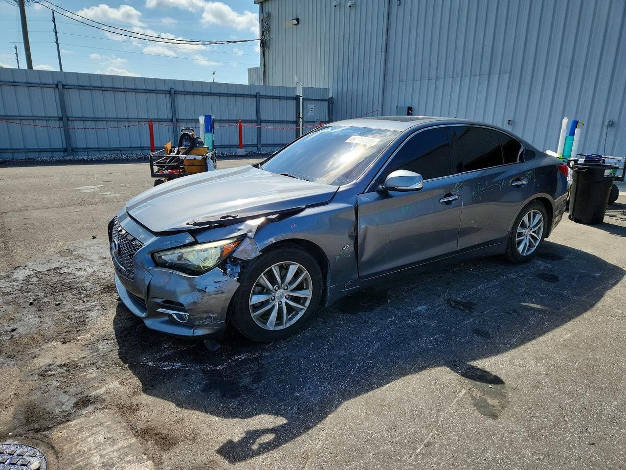 Infiniti Q50 2015 z USA