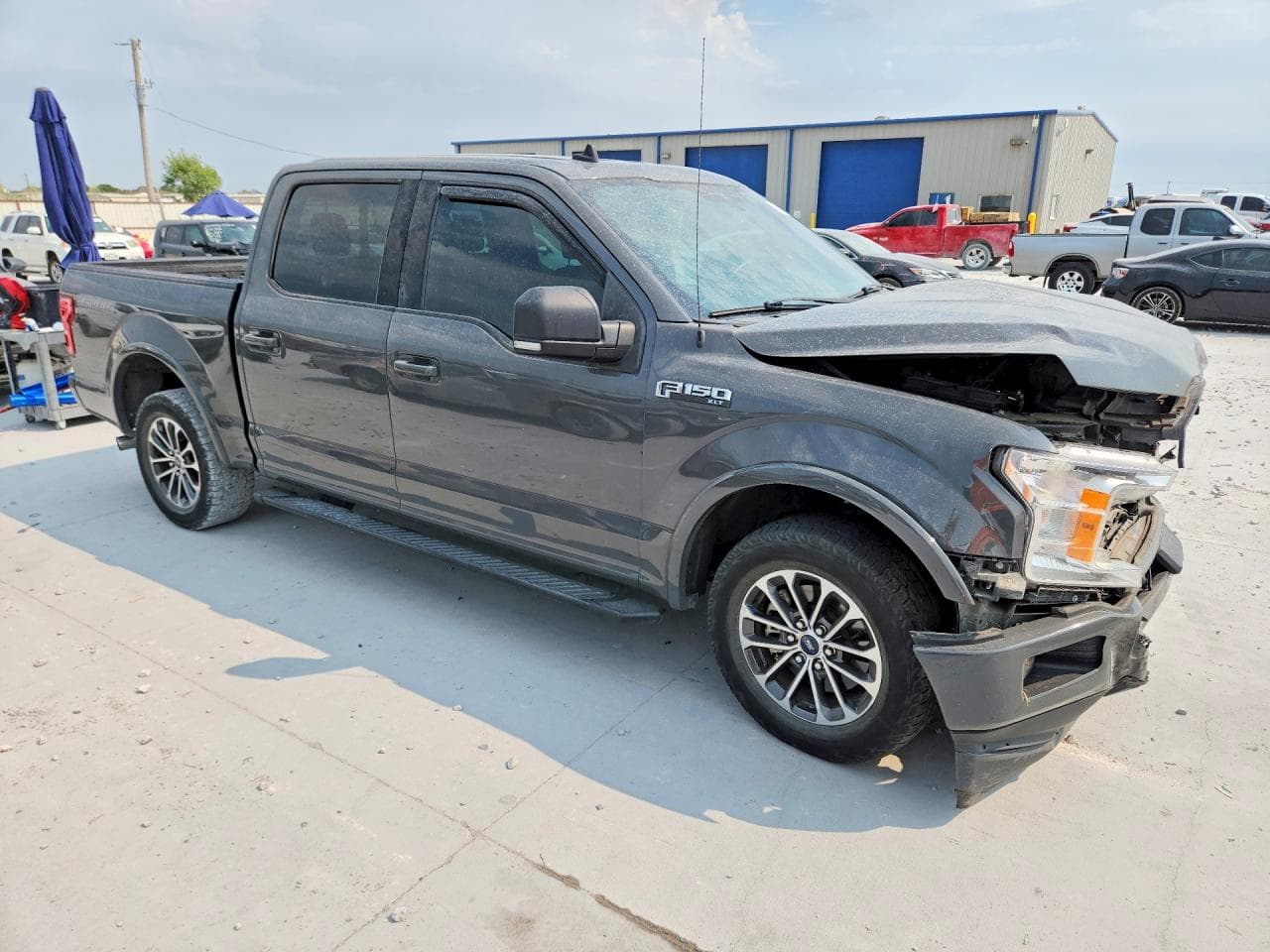 2020 Ford F150 Supercrew - foto 4