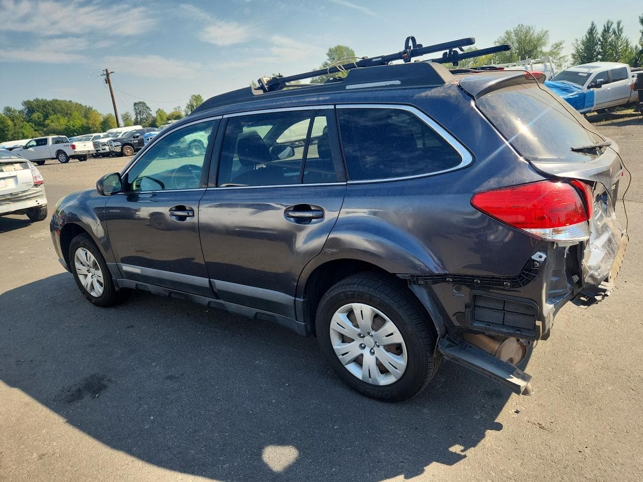 2011 Subaru Outback 2.5I Premium - foto 2