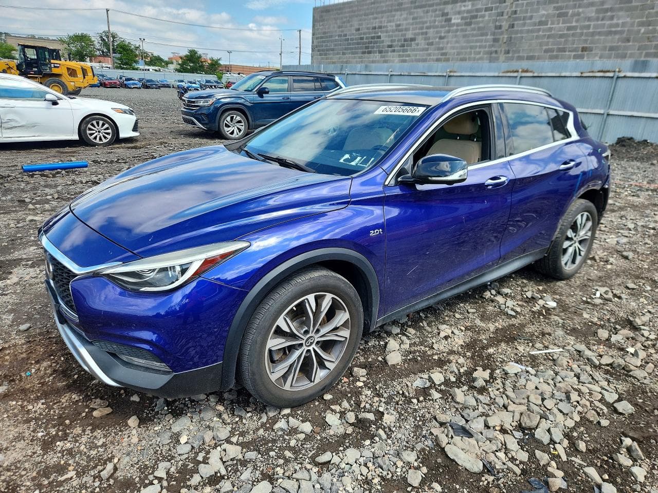 Infiniti QX30 2019 z USA