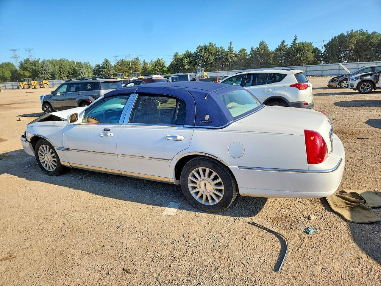 2004 Lincoln Town Car Executive - foto 2