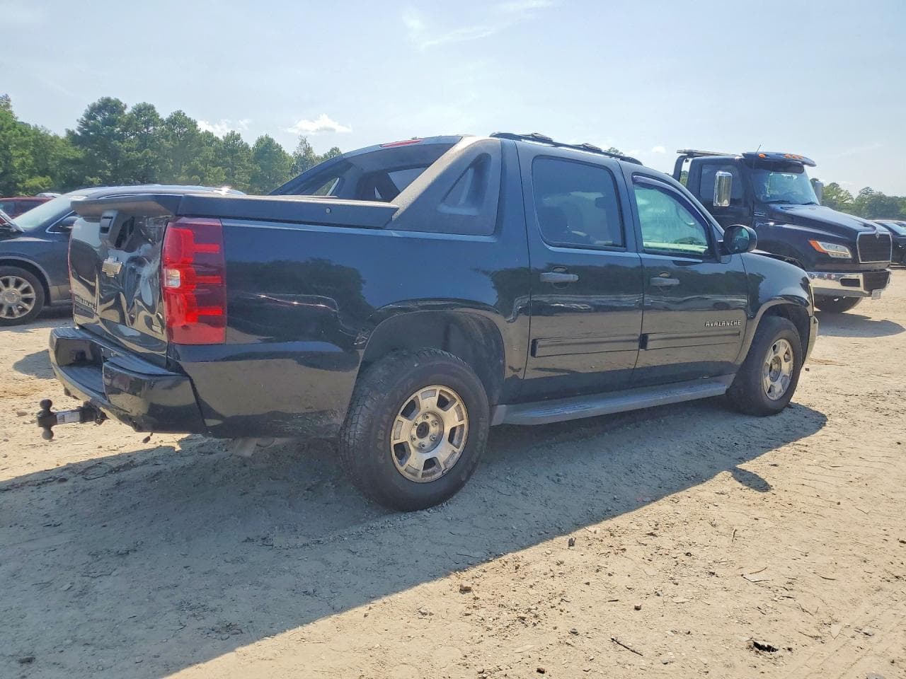 2011 Chevrolet Avalanche Ls - foto 3
