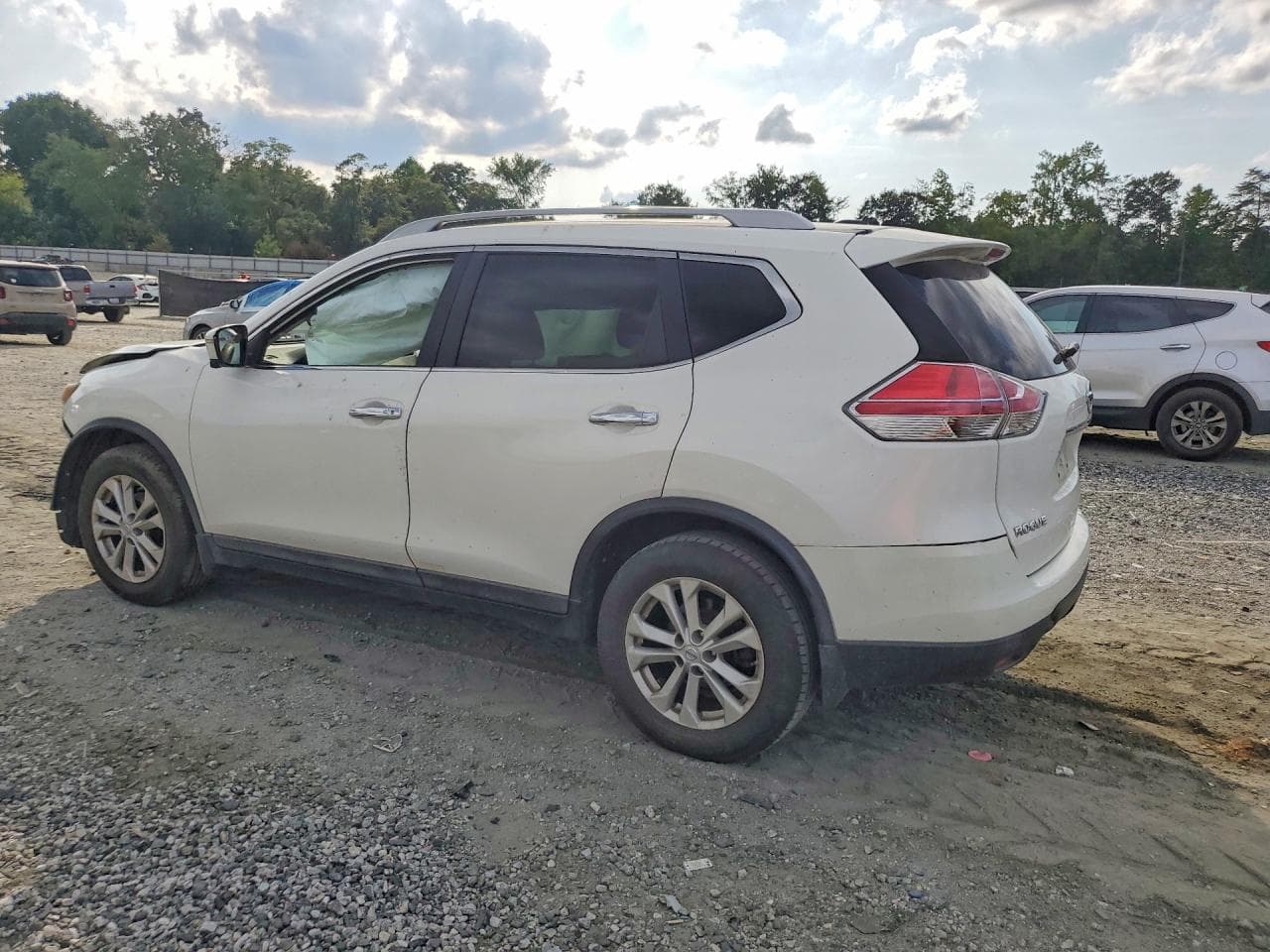2014 Nissan Rogue Sv - foto 2