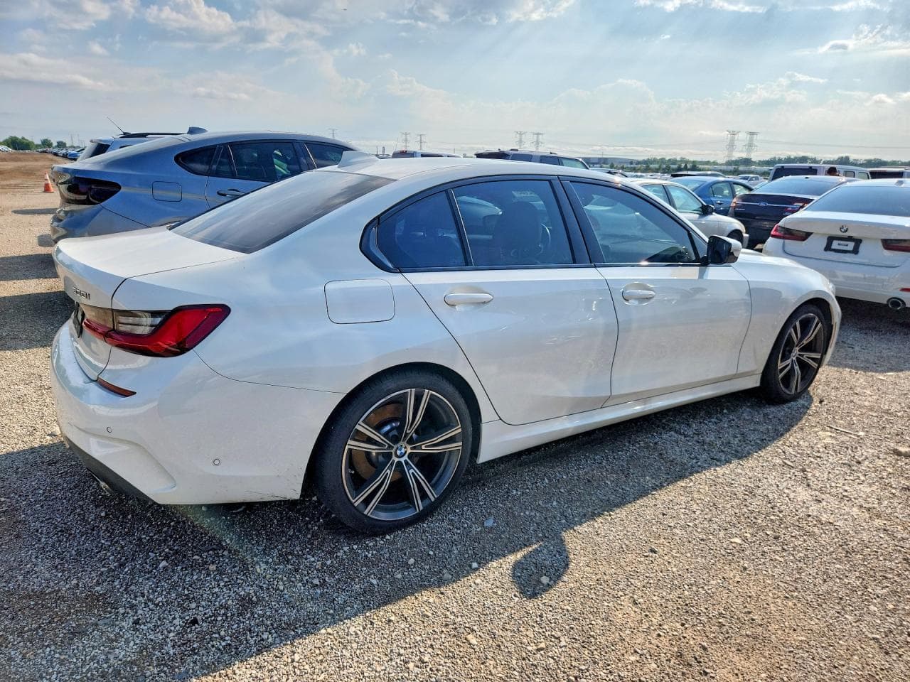 2019 BMW 330Xi - foto 3