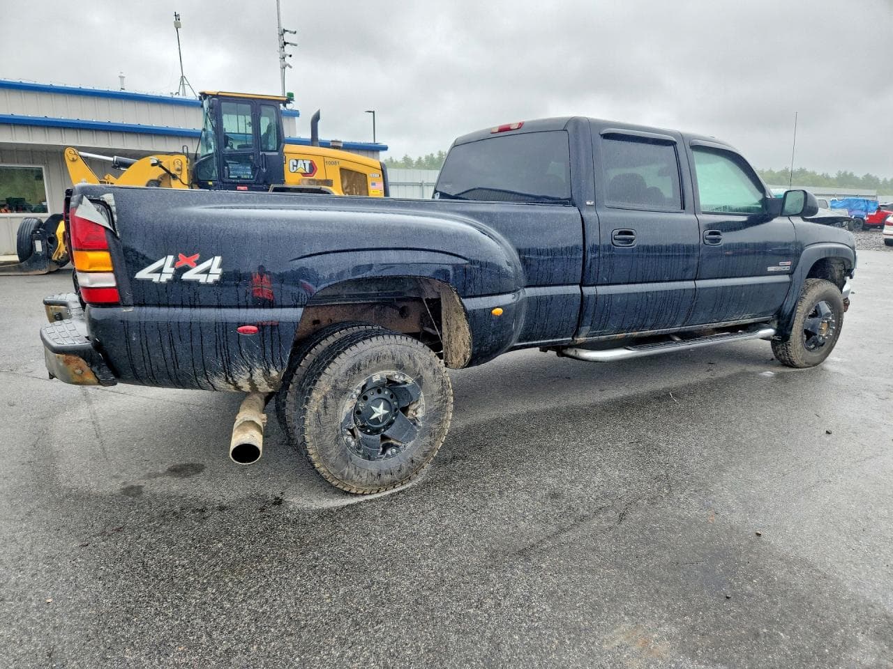 2004 GMC New Sierra K3500 - foto 3