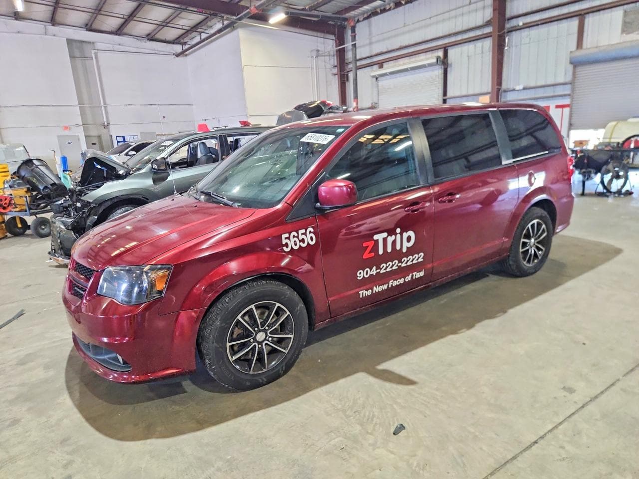 Dodge Caravan 2019 z USA