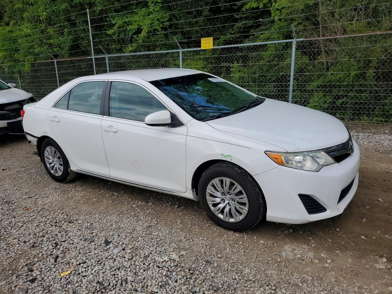 2013 Toyota Camry Le - foto 4