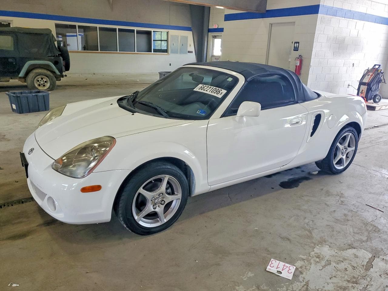 2004 Toyota Mr2 Spyder Base