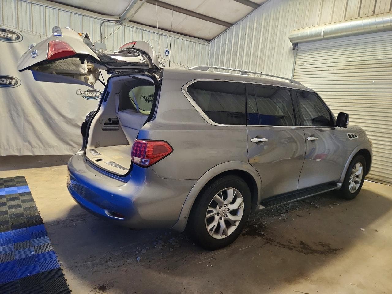 2011 Infiniti Qx56 Base - foto 3
