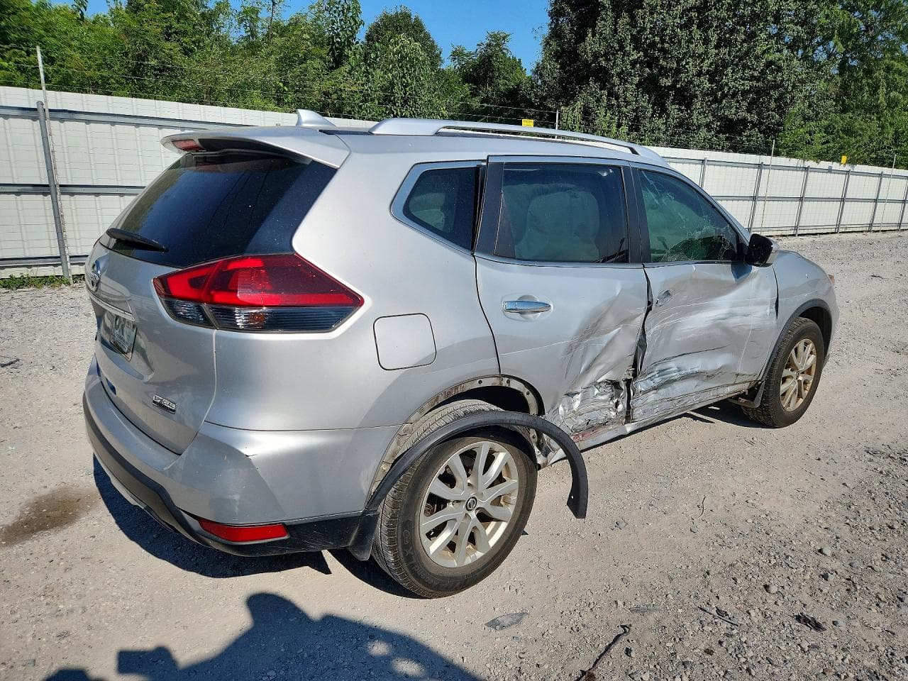 2020 Nissan Rogue S - foto 3