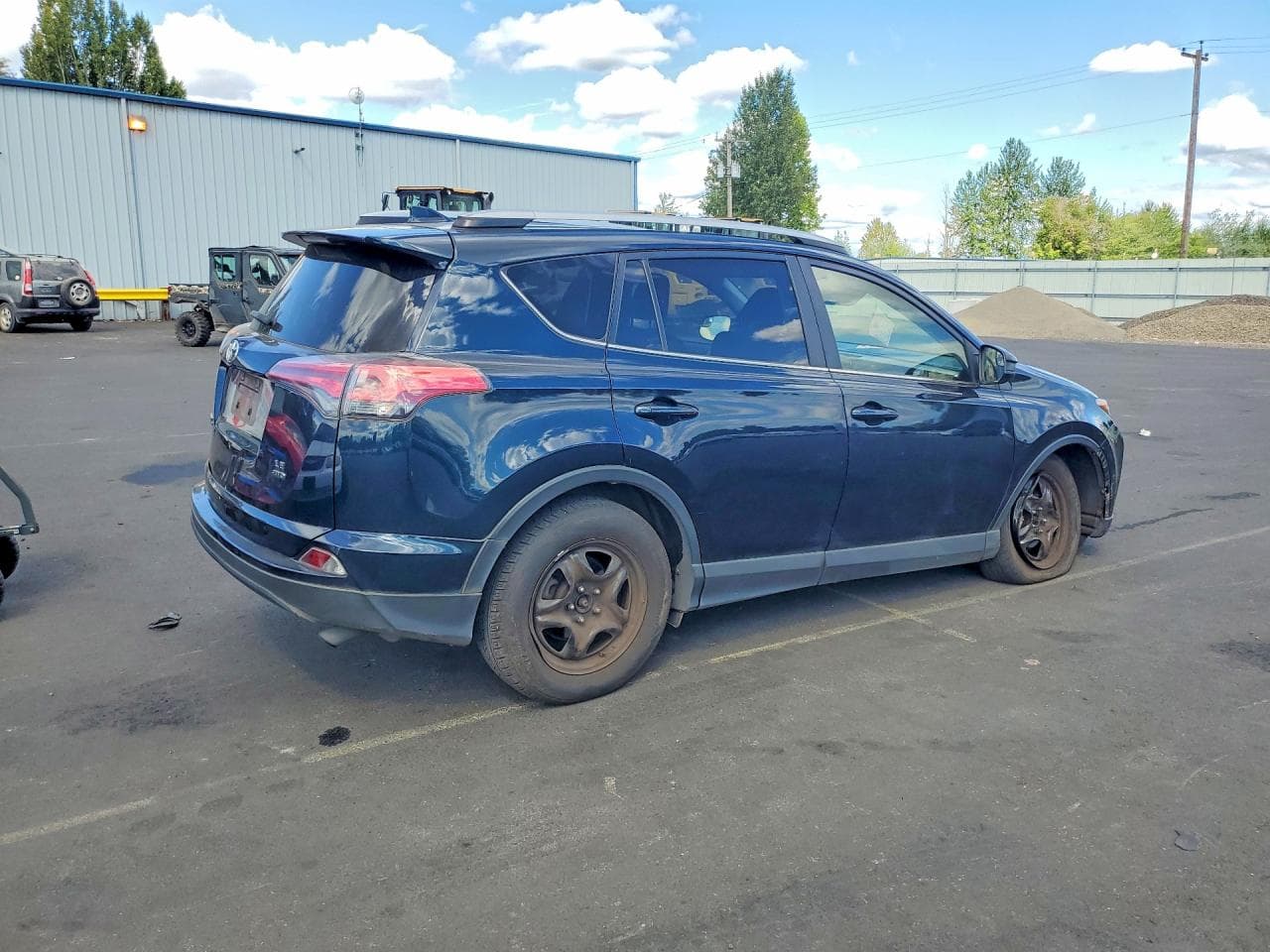2018 Toyota Rav4 Le - foto 3