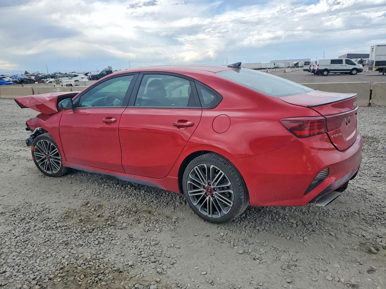 2024 Kia Forte Gt - foto 2
