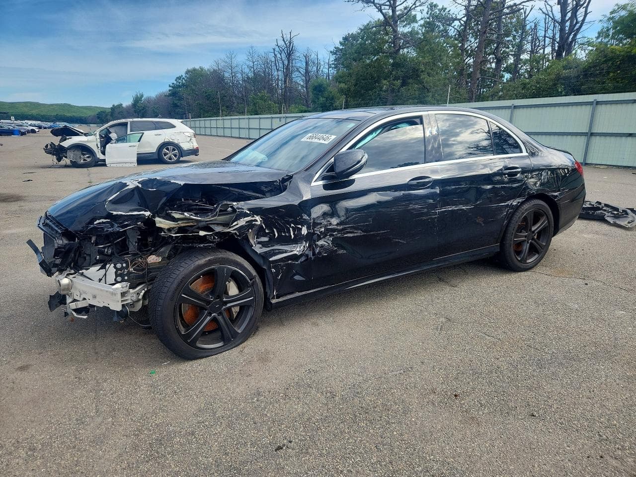 Mercedes-Benz E-klasse 2017 z USA