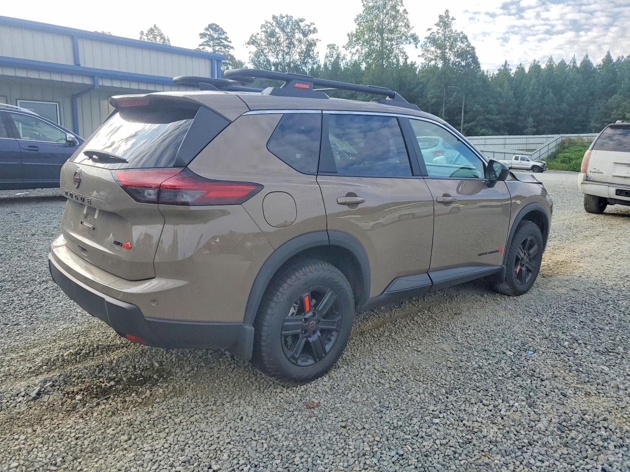 2026 Nissan Rogue Rock Creek - foto 3