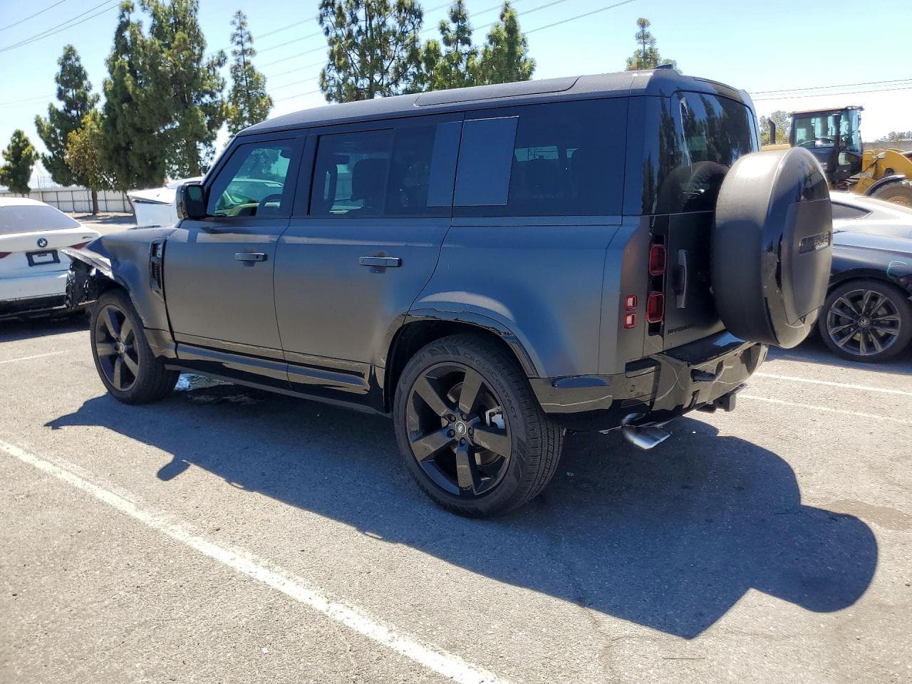 2025 Land Rover Defender 110 X-Dynamic Se - foto 2