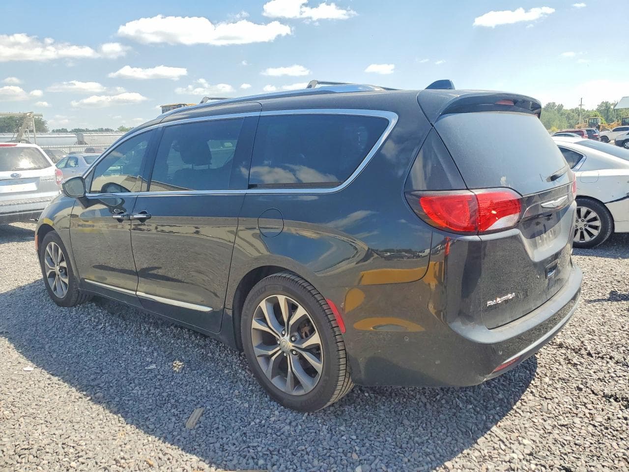2017 Chrysler Pacifica Limited - foto 2