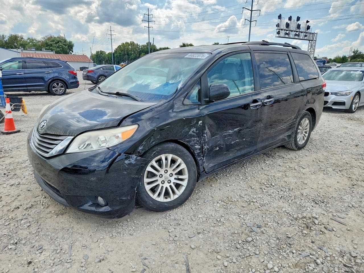 2012 Toyota Sienna Xle 8-Passenger