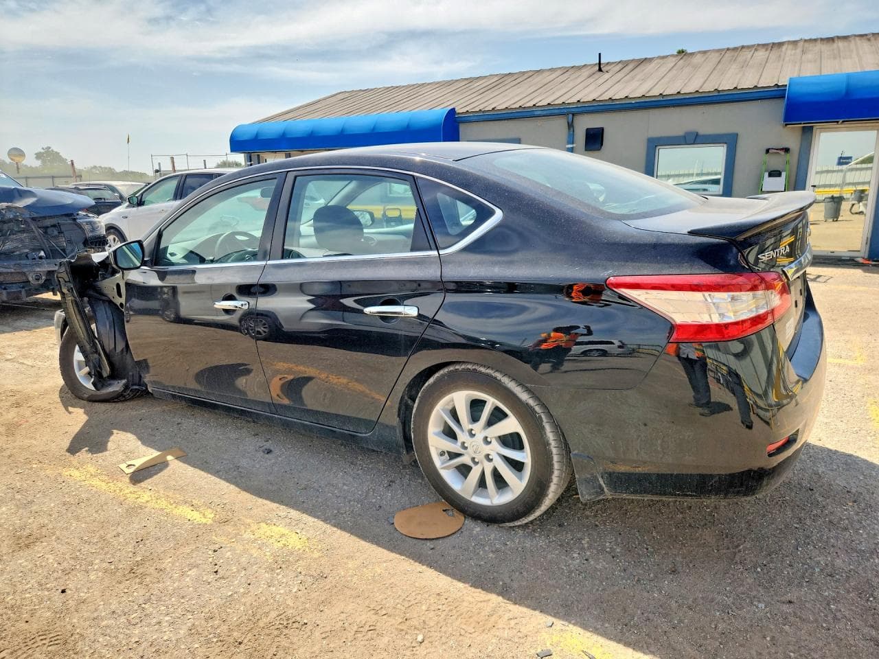 2013 Nissan Sentra S - foto 2