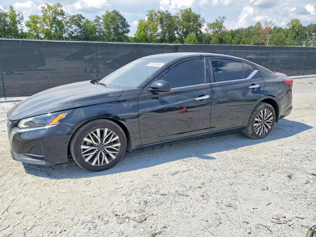 Nissan Altima 2023 z USA