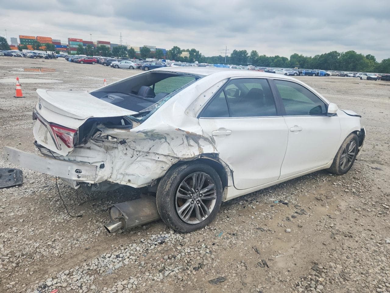 2017 Toyota Camry Se - foto 3