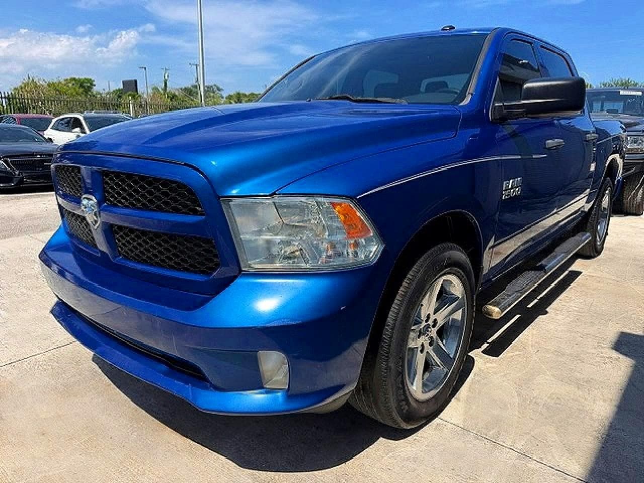 RAM 1500 2018 z USA