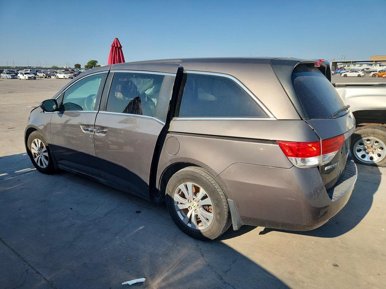 2014 Honda Odyssey Ex - foto 2