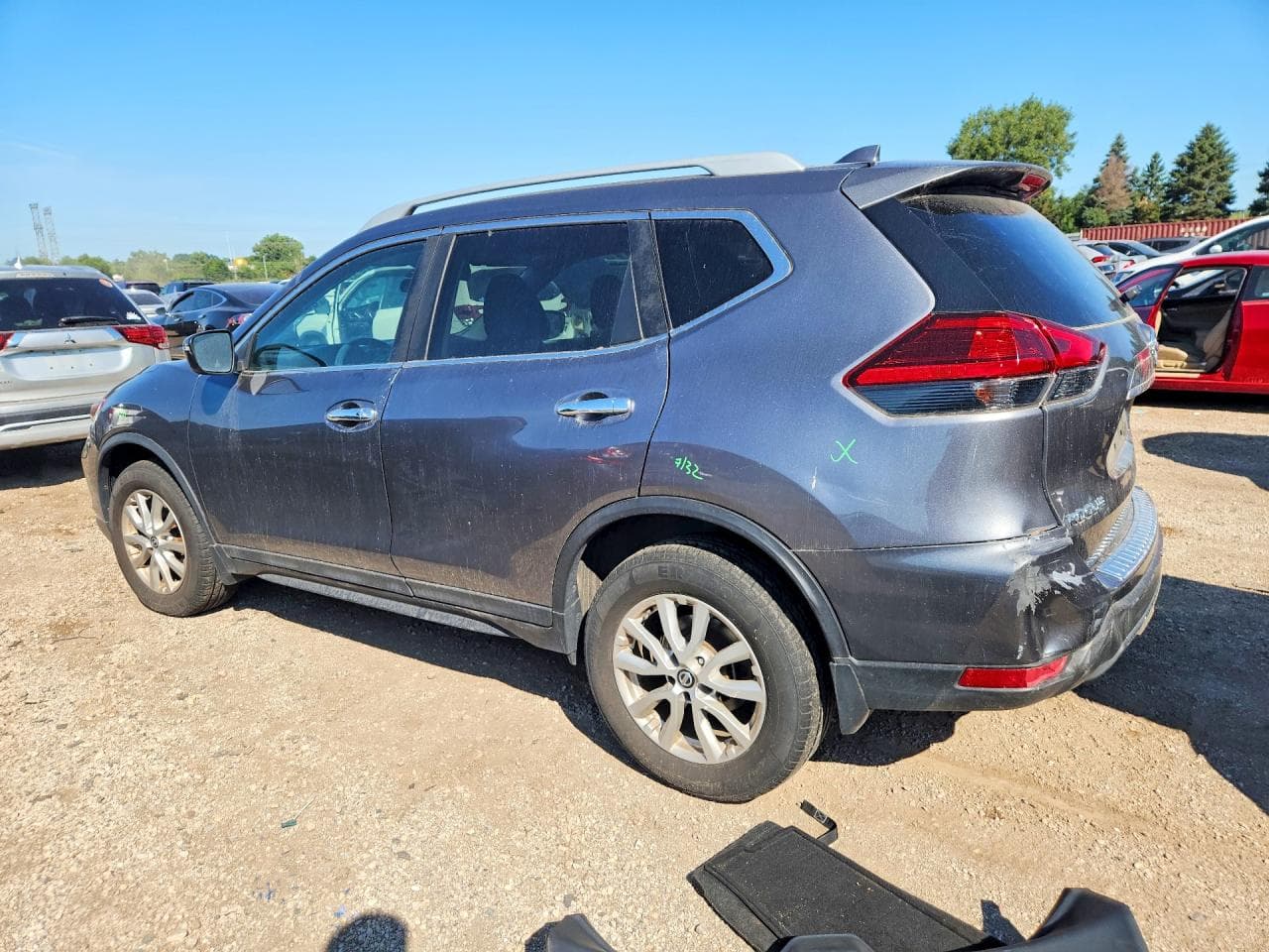 2017 Nissan Rogue Sv - foto 2