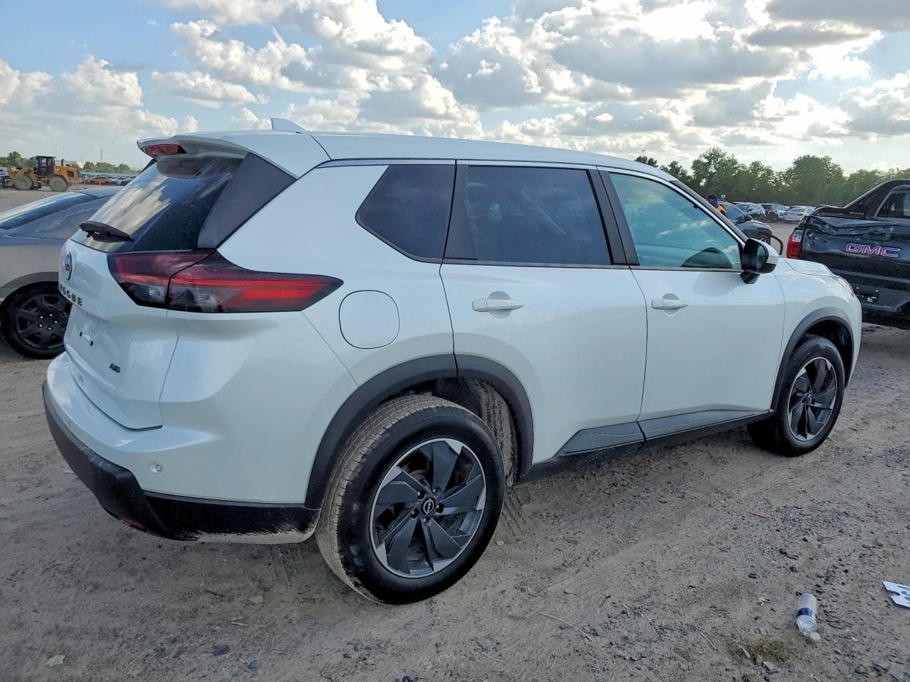 2025 Nissan Rogue Sv - foto 3