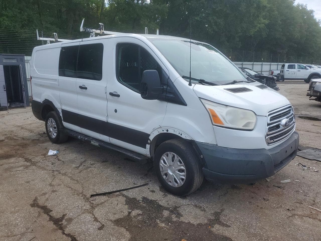 2019 Ford Transit T-250 - foto 4