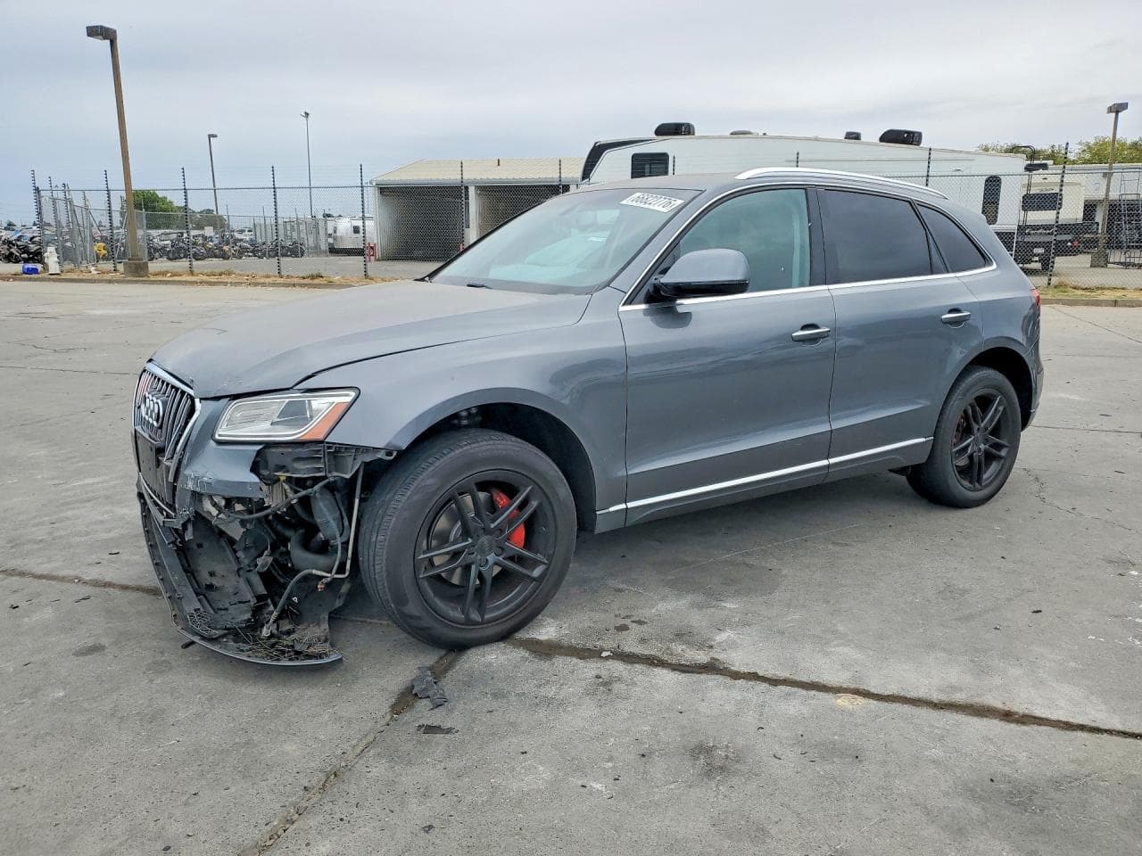 Audi Q5 2016 z USA