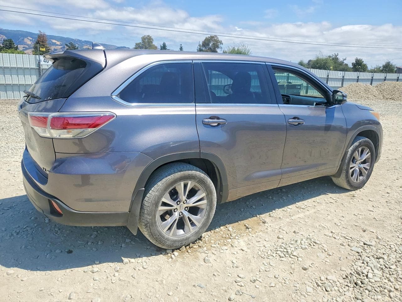 2015 Toyota Highlander Le Plus - foto 3