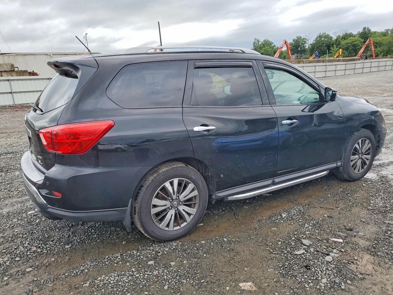 2017 Nissan Pathfinder Sl - foto 3