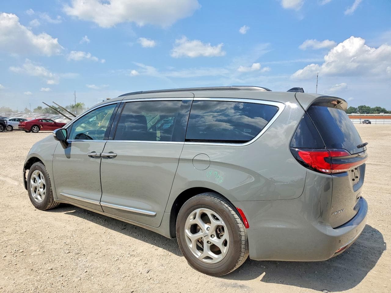 2023 Chrysler Pacifica Limited - foto 2