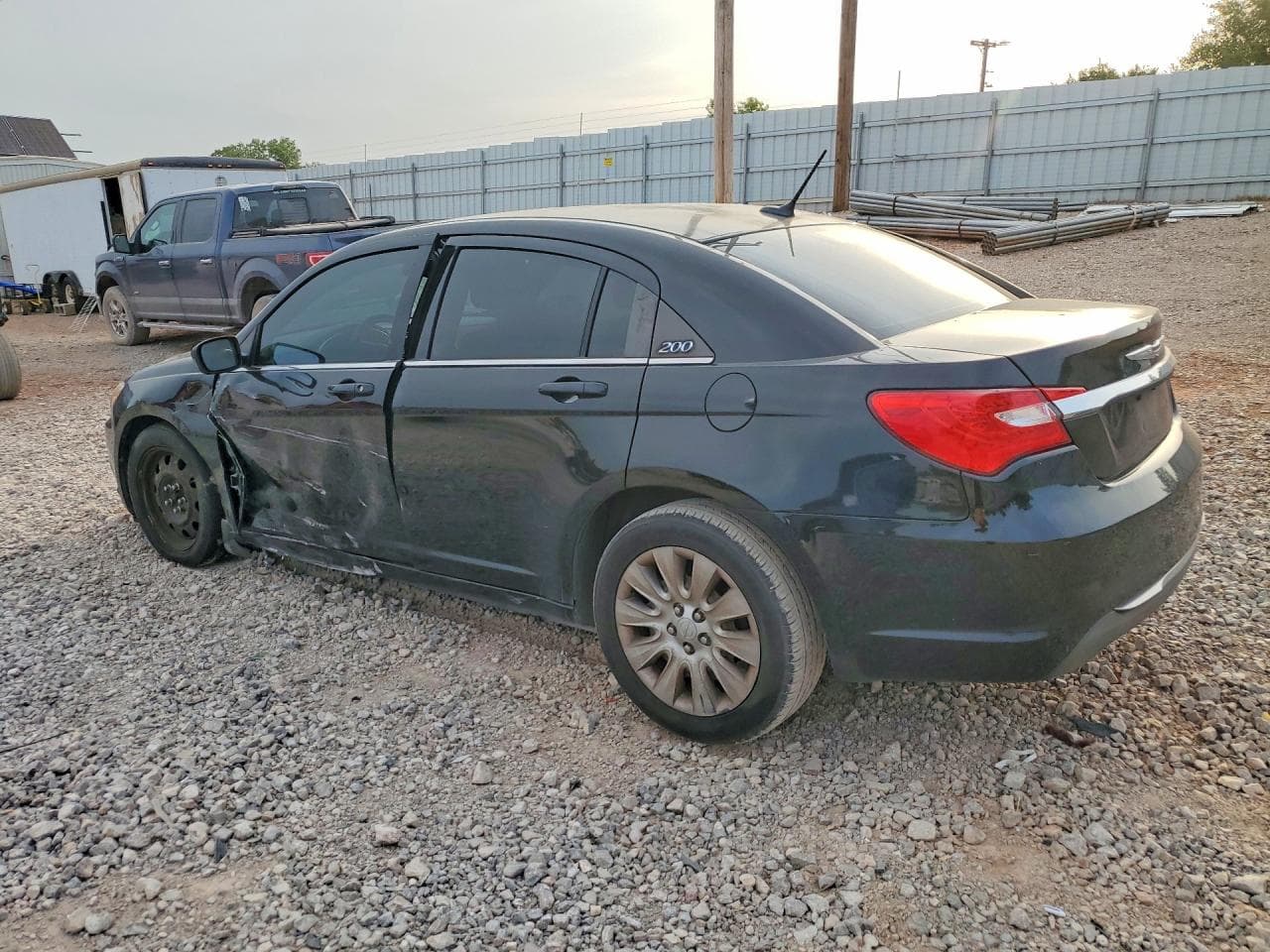 2014 Chrysler 200 Lx - foto 2