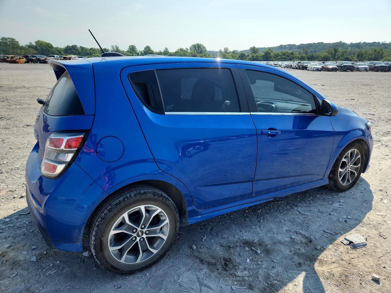 2017 Chevrolet Sonic Lt - foto 3